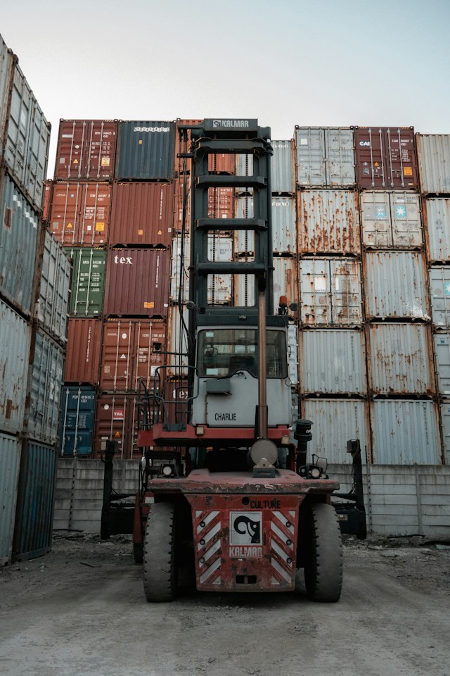 How Managed Transportation Providers Reduce Freight Cost