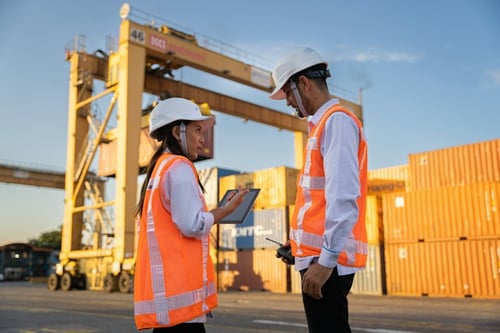 A Career in Logistics: Jobs, Skills and Growth Tips