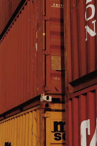 How to Balance Spot Market and Contract Freight in 2026