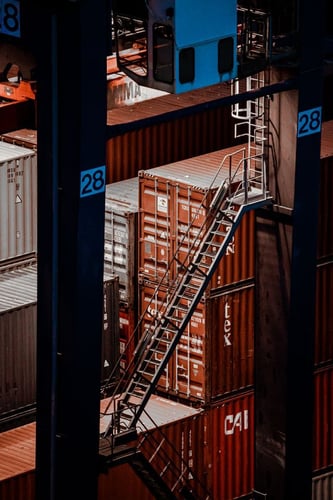 Pool Distribution Model: Cut Costs and Speed Delivery