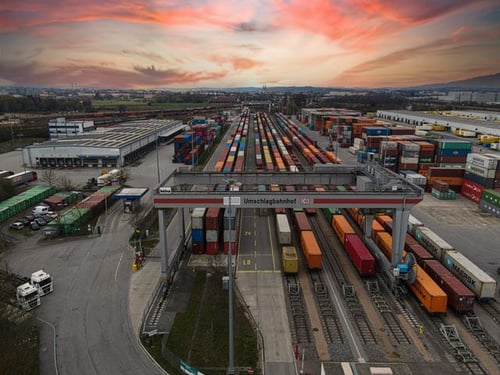 What Is an Autonomous Supply Chain? Practical Guide